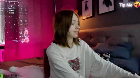 Snapshot of jessiexxiv chatting on 06.21.26 Jessie online show from 06.21.26