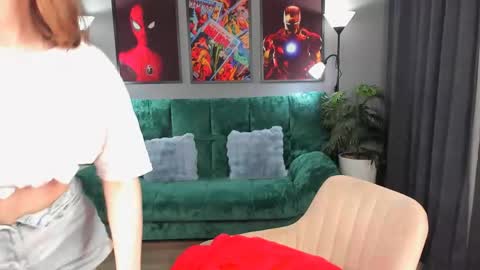 JesssWalker online show from 05.03.26