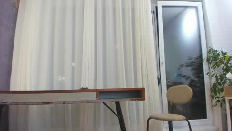 Snapshot of jesssxyx chatting on 10.25.25 im doing any u want just ask me online show from 10.25.25