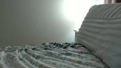 Snapshot of jessyqueen55 chatting on 12.12.24 OnlyJessy online show from 12.12.24