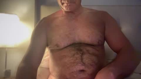 Snapshot of jesuiscoquinoui chatting on 11.02.25 Jesuiscoquin online show from 11.02.25