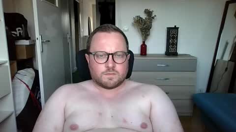 jeuneloup92 online show from 09.08.25