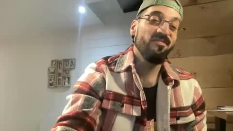 Snapshot of jeunemek00779042 chatting on 12.20.24 JEUNEMEK007 online show from 12.20.24