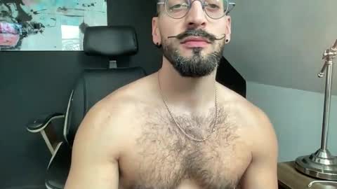 Snapshot of jeunemek00779042 chatting on 11.08.25 JEUNEMEK007 online show from 11.08.25