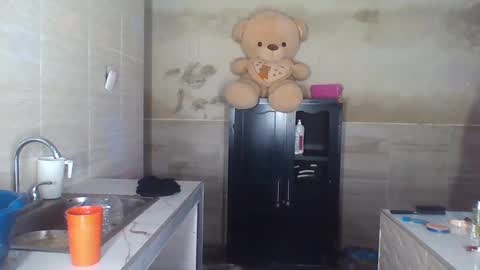 jewel_diamons online show from 09.28.25