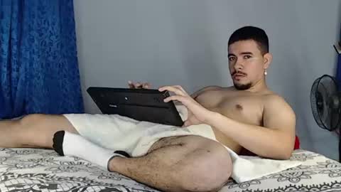 Snapshot of jeycob_happy97 chatting on 07.13.26 Juan David online show from 07.13.26