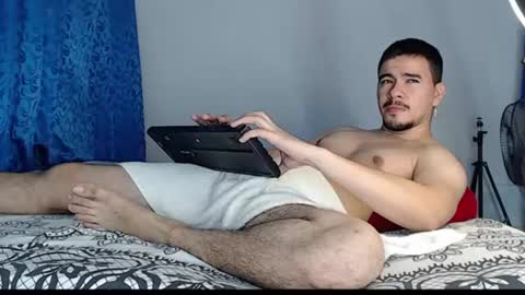Snapshot of jeycob_happy97 chatting on 07.18.26 Juan David online show from 07.18.26