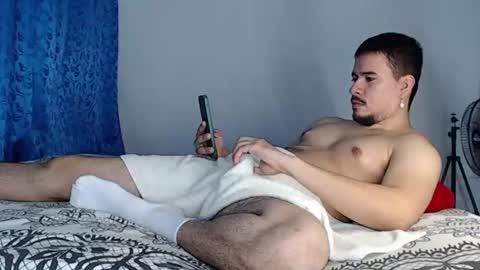 Snapshot of jeycob_happy97 chatting on 07.22.26 Juan David online show from 07.22.26