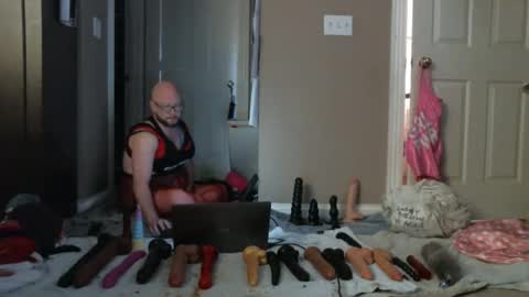 Snapshot of jghosty69 chatting on 12.02.24 Nasty Cumslut online show from 12.02.24