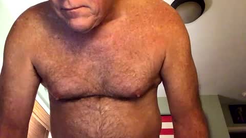 Snapshot of jgjgr chatting on 10.14.25 jgjgr online show from 10.14.25