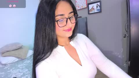 jhackelin  My independent account online show from 02.28.25