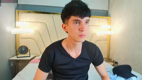 Jheampiero online show from 04.23.26