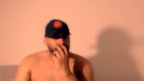 Snapshot of jho173027 chatting on 11.13.25 En moreno online show from 11.13.25