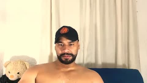 Snapshot of jho173027 chatting on 02.10.26 En moreno online show from 02.10.26