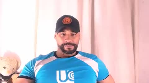 Snapshot of jho173027 chatting on 02.12.26 En moreno online show from 02.12.26