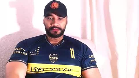 Snapshot of jho173027 chatting on 02.25.26 En moreno online show from 02.25.26