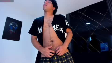 Snapshot of jhoan_evans chatting on 05.23.26 jhoan_evans online show from 05.23.26