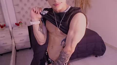 Snapshot of jhoanleandro chatting on 06.27.26 jhoanleandro online show from 06.27.26