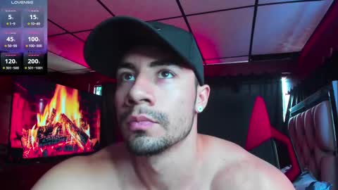 Snapshot of jhojansthetics chatting on 02.11.25 Jhojan Strong online show from 02.11.25