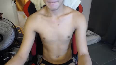 Snapshot of jhon_cummer chatting on 06.16.26 jhon_cummer online show from 06.16.26