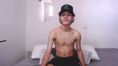 Snapshot of jhonay__cute chatting on 07.05.26 jhonay__cute online show from 07.05.26
