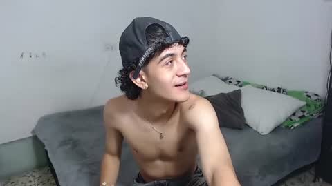 Snapshot of jhonay__cute chatting on 07.23.26 jhonay__cute online show from 07.23.26