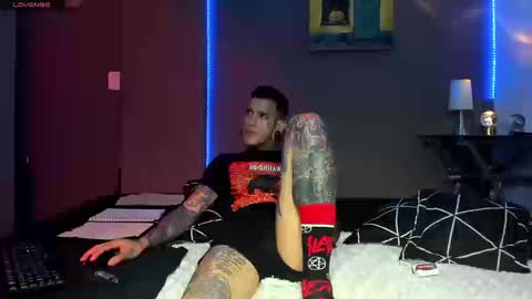 Snapshot of jhonny_ackerman chatting on 03.18.26 jhonny_ackerman online show from 03.18.26