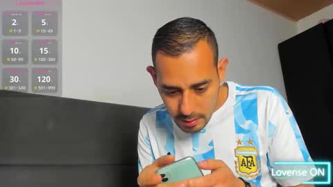 Jhony Alzate online show from 02.25.26