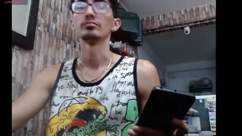 jhosuamoore2 online show from 04.04.26