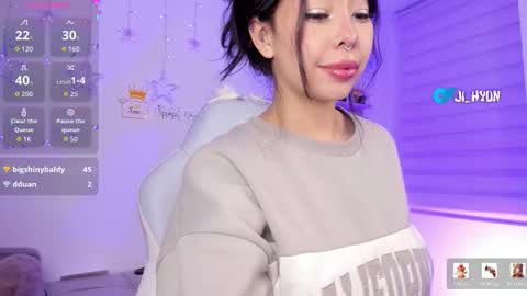 Snapshot of ji_hyun chatting on 03.11.26 Ji online show from 03.11.26