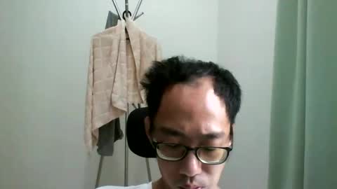 Snapshot of jiachi13 chatting on 03.05.25 Alex online show from 03.05.25