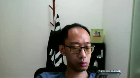 Snapshot of jiachi13 chatting on 10.29.25 Alex online show from 10.29.25