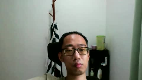 Snapshot of jiachi13 chatting on 11.02.25 Alex online show from 11.02.25