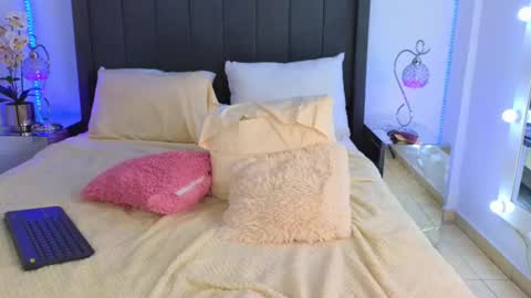 jiah online show from 02.17.25