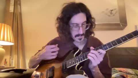 Snapshot of jiggz1986 chatting on 02.26.25 Jigz1986 online show from 02.26.25