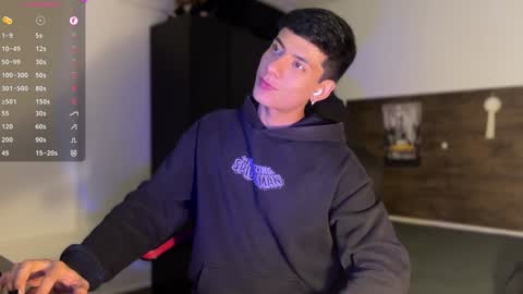 Snapshot of jim_dancer chatting on 12.27.24 jim_dancer online show from 12.27.24