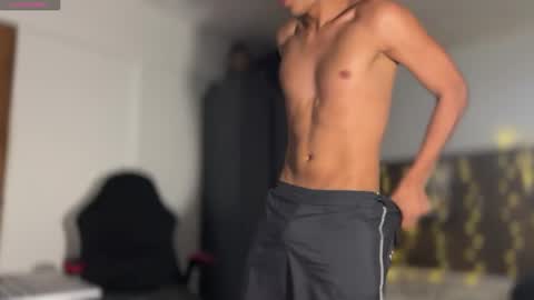 Snapshot of jim_dancer chatting on 01.25.25 jim_dancer online show from 01.25.25