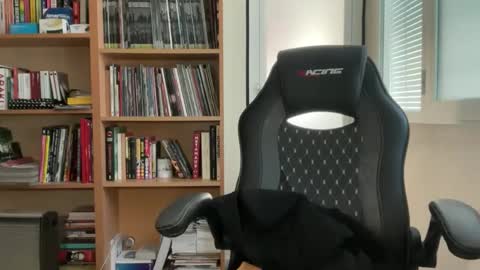 Snapshot of jim_dick chatting on 03.28.26 Jim Dick online show from 03.28.26