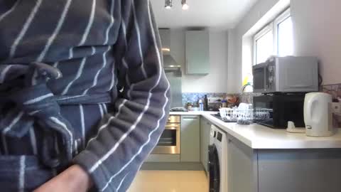 Snapshot of jimmybenido chatting on 05.17.26 Jim Redgewell online show from 05.17.26