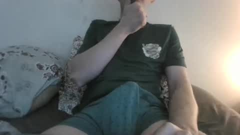 Snapshot of jin16000 chatting on 10.25.25 jin16000 online show from 10.25.25