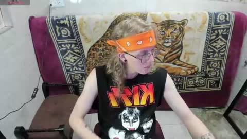 Snapshot of jinnbook chatting on 07.24.26 JinnBook online show from 07.24.26