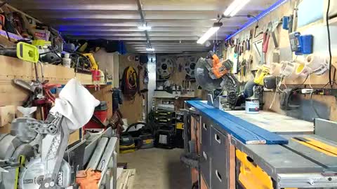 Jizzy Blue online show from 02.23.25