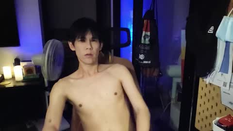 Snapshot of jj_jayjayq chatting on 11.27.25 jj_jayjayq online show from 11.27.25