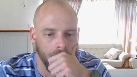 Snapshot of jjameson41 chatting on 02.08.25 JamesJan van Rebel online show from 02.08.25