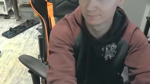 Snapshot of jjhynes402 chatting on 10.27.25 Jake online show from 10.27.25