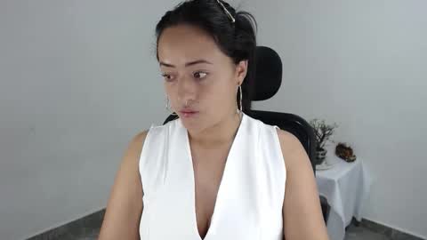 Snapshot of jjulietha95 chatting on 04.21.26 Julieta online show from 04.21.26