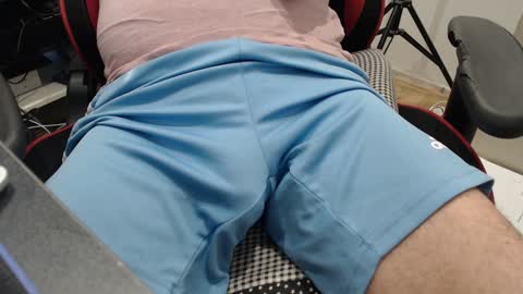 Snapshot of jlouis759 chatting on 12.12.24 jlouis759 online show from 12.12.24