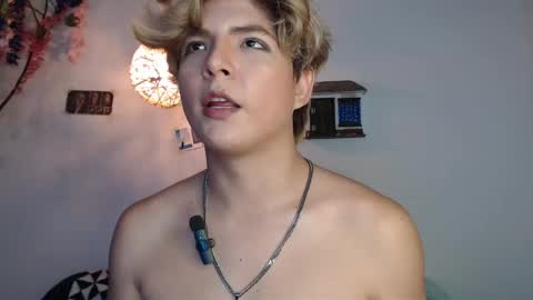 Snapshot of jnick_21 chatting on 02.12.25 Nick online show from 02.12.25