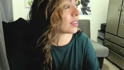 Johana              online show from 05.05.26
