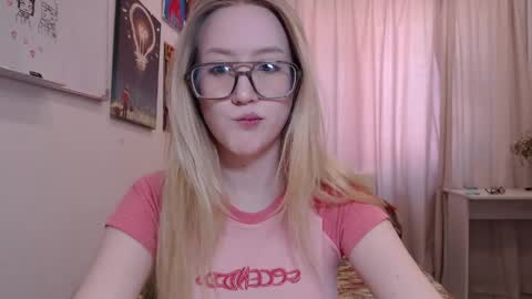 joan_kiss online show from 05.19.26